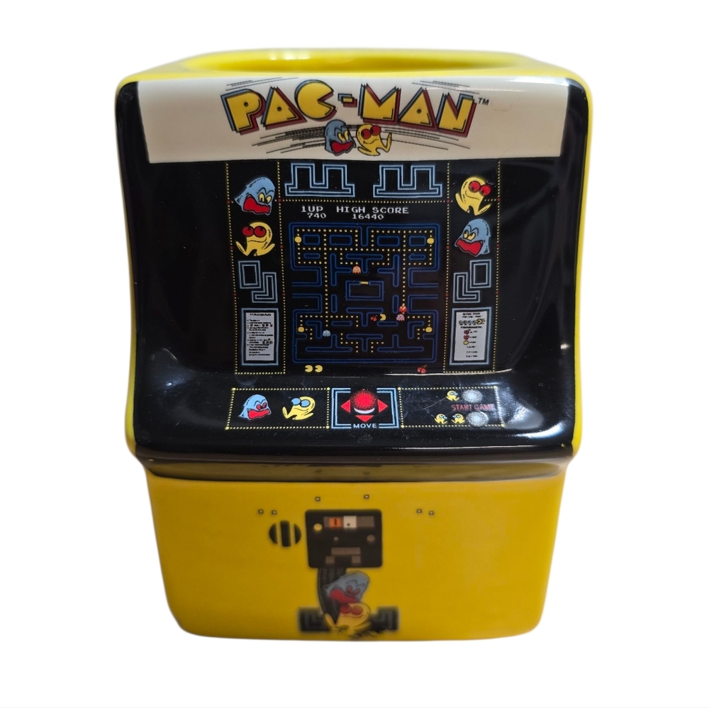 Official‎ Pac Man Themed Namco Arcade Game Shaped Ceramic Coffee Mug, Coffee Cup